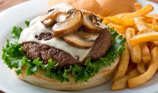 Sekret idealnego domowego hamburgera: Przepis, który pokocha Twój smak