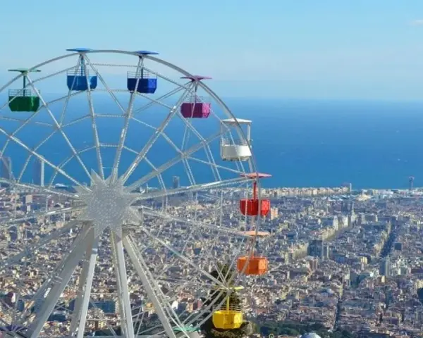 Parques de atracciones España: compara, ahorra y vive tu aventura
