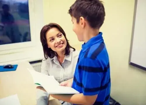 Pedagog szkolny: jakie zajęcia prowadzi i jak pomaga uczniom?