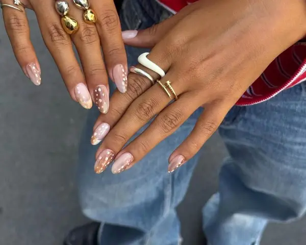 Nagelideen 2026: Trends, Farben & DIY-Anleitungen für jeden Look