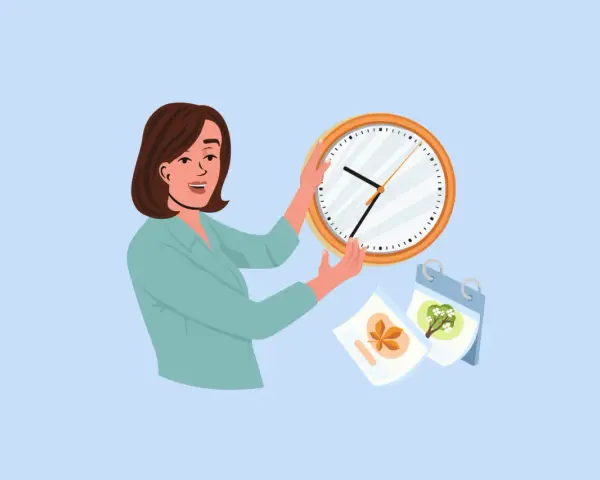 Mujer sonriente con un reloj, preguntándose cuánto se tarda en aprender francés. Hay un calendario con imágenes de hojas y un árbol.