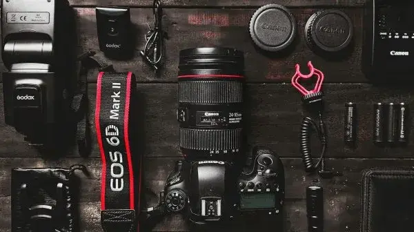 Jaki aparat dla fotografa: wybierz idealny sprzęt bez błędów