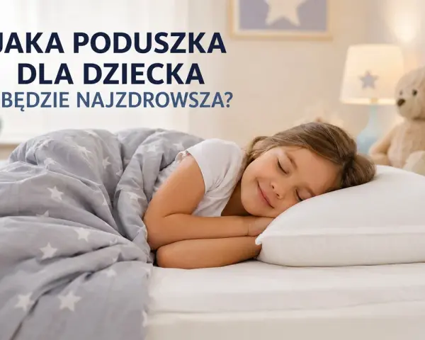 Jaka poduszka dla dziecka będzie najzdrowsza? Mała dziewczynka śpi spokojnie na białej poduszce, otulona kołdrą w gwiazdki.