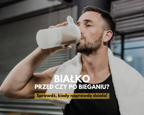 Mężczyzna pije białko z shakera. Czy białko przed czy po bieganiu jest lepsze? Sprawdź, kiedy naprawdę działa!