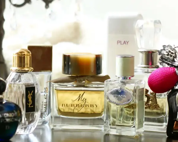 Perfumy unisex: definicja, cechy, jak wybrać? Odkryj swój zapach!