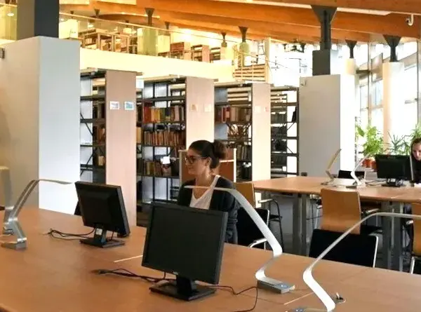 Uniwersytet papieski w Krakowie: historia, programy i możliwości edukacyjne