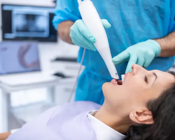 Wzrok dentysty: Skaner zdrowia. Co ujawnia Twoja jama ustna?