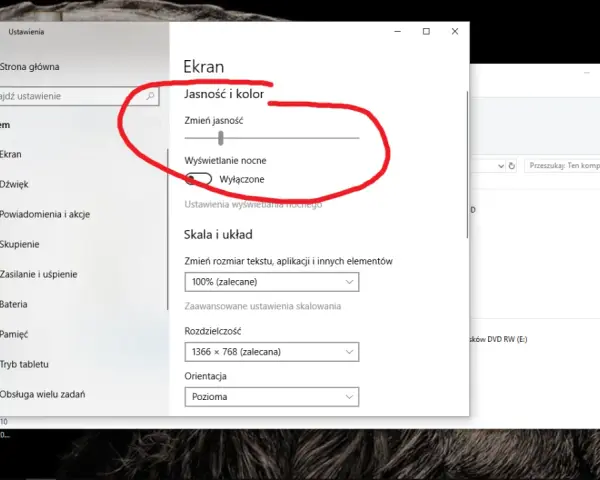Jak zmniejszyć jasność ekranu w Windows 7 i poprawić komfort pracy