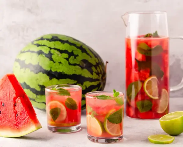 Orzeźwiający napój z arbuza: przepis na zdrowy letni drink