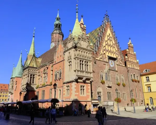 Muzeum Sztuki Mieszczańskiej we Wrocławiu - Historia i Wystawy
