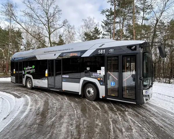 Nowy autobus elektryczny MZK Kędzierzyn-Koźle, linia 181, gotowy do jazdy. Sprawdź rozkład jazdy mzk kędzierzyn koźle!