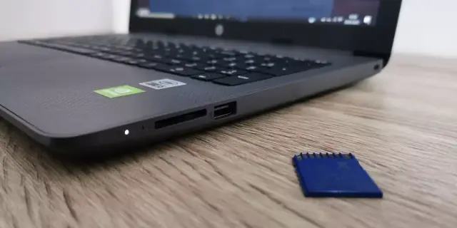 Pendrive zabezpieczony przed zapisem? Odblokuj go krok po kroku!