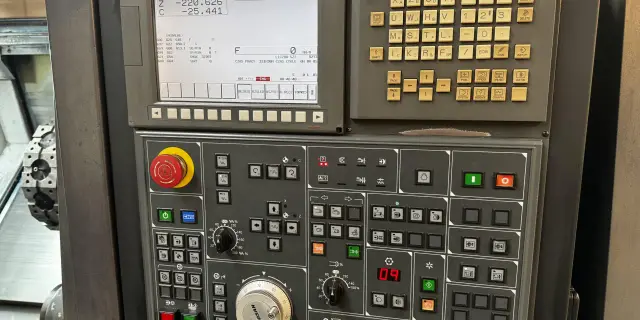 Puma CNC Fanuc: Binarny klucz do szybkiej diagnostyki awarii