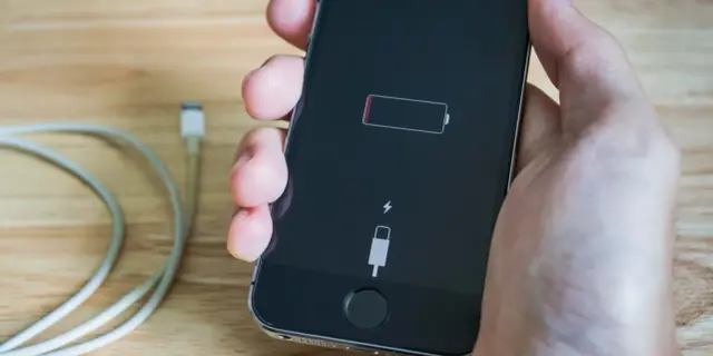 iPhone nie włącza się? Poradnik: reset, ładowanie, tryb awaryjny