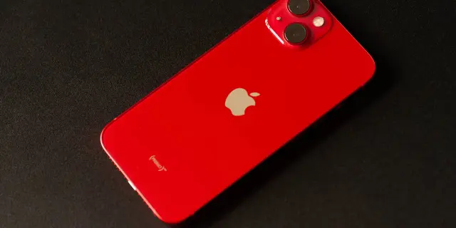 iPhone 13 bez ładowarki? Jaką wybrać i na co uważać!