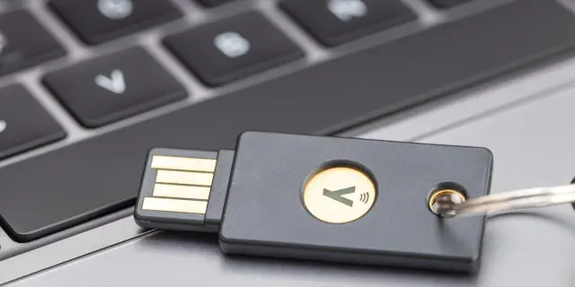 Pendrive: 7 zastosowań, których nie znasz? Wybór i bezpieczeństwo.