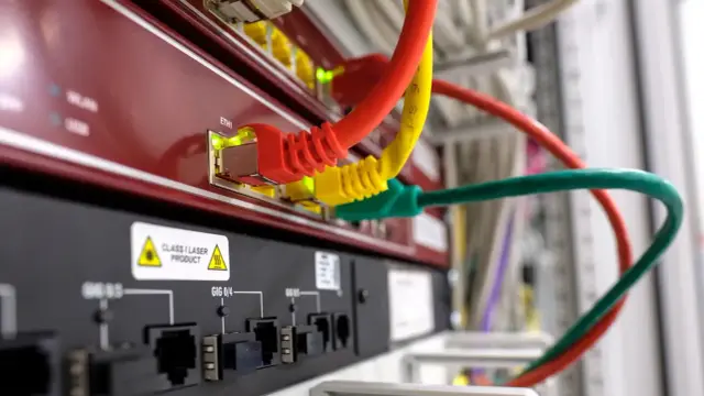 Kto korzysta z Twojego Wi-Fi? Sprawdź i zabezpiecz sieć!