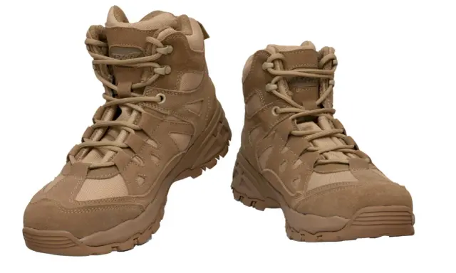 Beżowe buty taktyczne Texar Stinger, idealne na trudny teren.