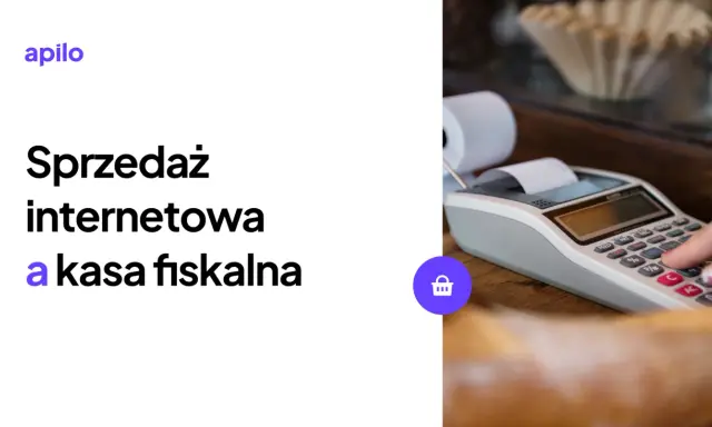 Sprzedaż wysyłkowa a kasa fiskalna: ręka naciska klawisze kasy fiskalnej, obok paragon.