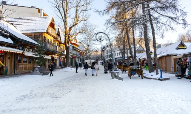 Ile kosztuje nocleg w Zakopanem? Ceny, porady, jak zaoszczędzić.