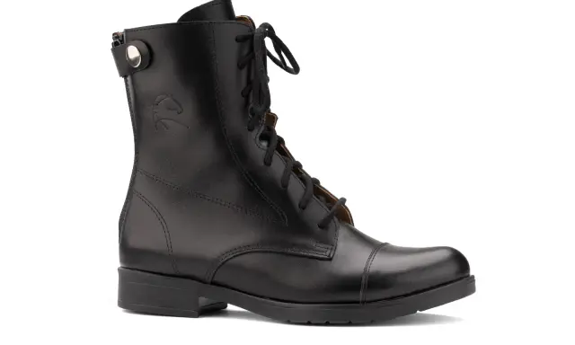 Jak wybrać zimowe buty jeździeckie? Komfort i bezpieczeństwo