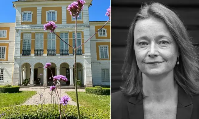 Julita gård med Pettson och Findus i tankarna. En kvinna porträtterad i svartvitt.