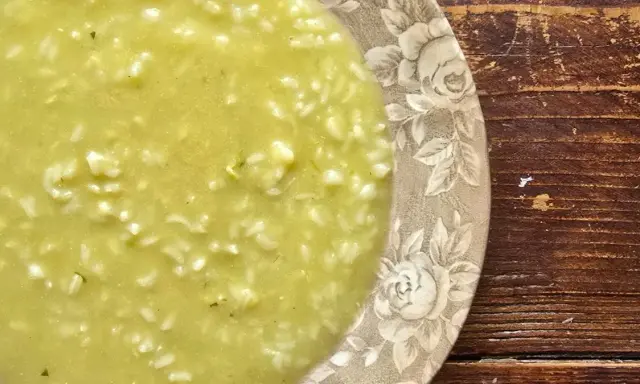Minestra di Verze: Ricetta Facile e Tradizionale per un Comfort Food