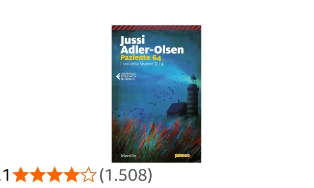 Copertina del libro "Paziente 64" di Jussi Adler-Olsen, con un faro e uccelli su uno sfondo blu scuro.