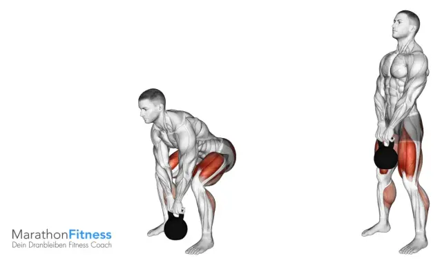 Mann hebt Kettlebell vom Boden. Übung: Kettlebell Deadlift.