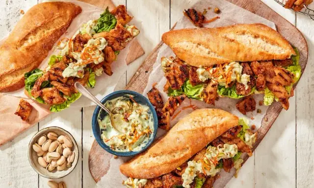 Kebab Kryspinów z jakim sosem? Odkryj najlepsze smaki i połączenia