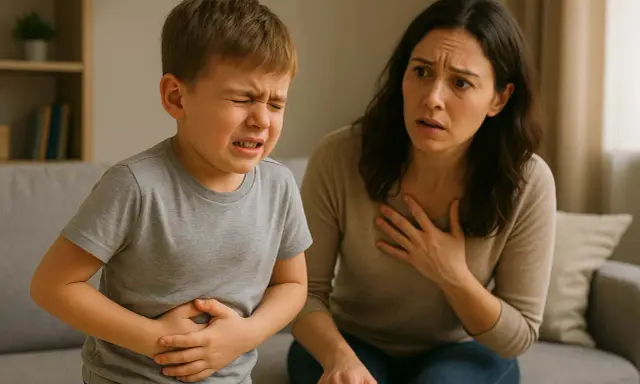 Niño con dolor abdominal y madre preocupada. Podría ser diarrea en niños sin fiebre.