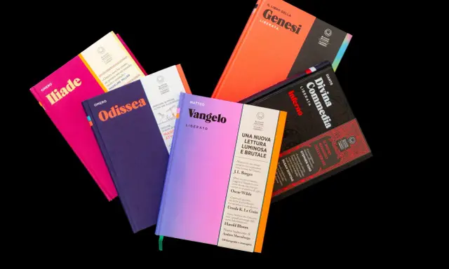 Libri classici rilegati, tra cui Iliade, Odissea, Vangelo, Genesi, Divina Commedia e Il primo romanzo dell'orrore, con il logo Blackie Edizioni.