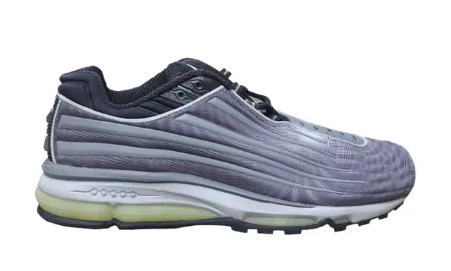 Szary but sportowy Nike Air Max z widoczną poduszką powietrzną. Klasyczne, **nike air max stare modele** w nowoczesnym wydaniu.