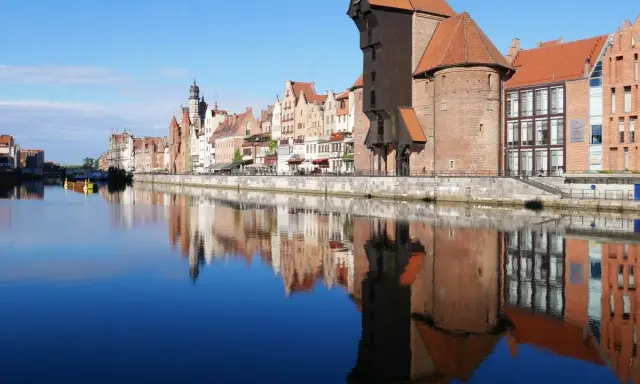Gdańsk: Co zwiedzić? Odkryj TOP atrakcje i praktyczne porady
