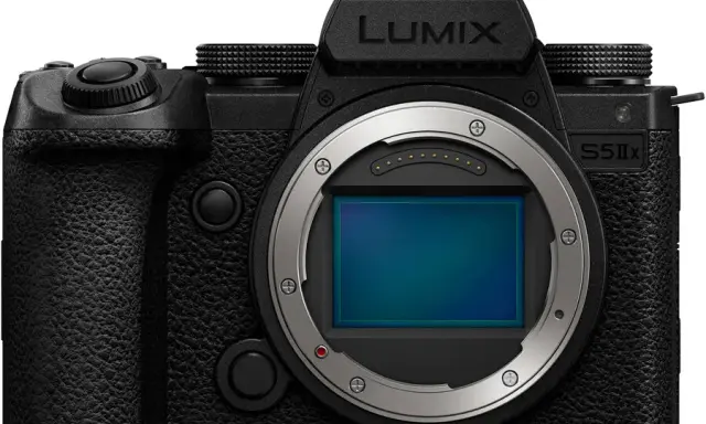 Lustrzanka Panasonic? Poznaj Lumix bezlusterkowce, które musisz znać!