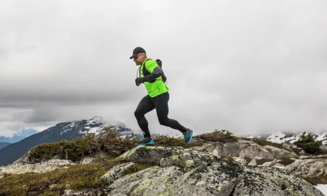 ¿Qué pantalón de montaña Decathlon elegir? Guía experta