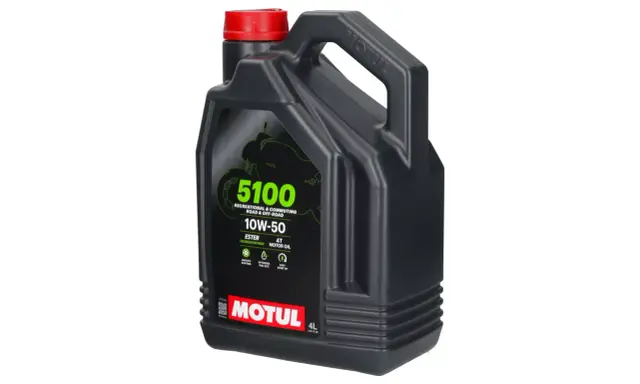 Motul 5W-40: Kluczowe różnice i idealny wybór dla Twojego silnika