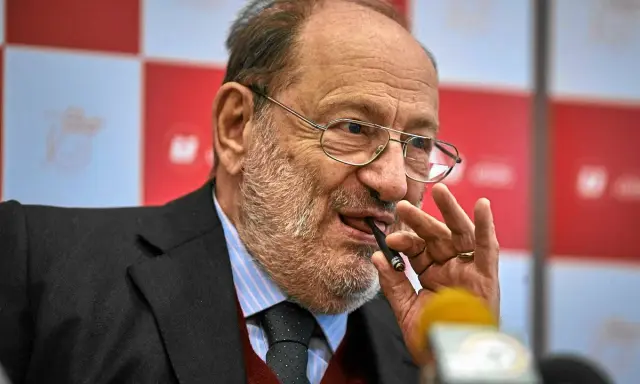 Umberto Eco: Kto czyta, żyje podwójnie odkryj jego moc