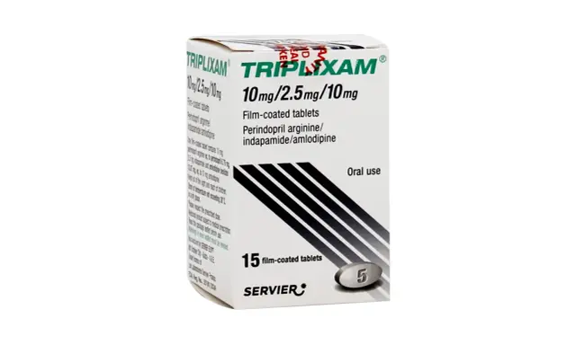 Opakowanie leku Triplixam 10 mg/2,5 mg/10 mg z tabletkami powlekanymi.