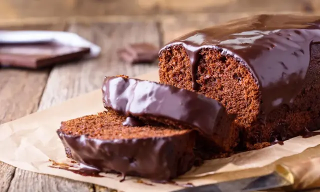 Gâteau au chocolat fondant, une recette healthy pour se régaler sans culpabilité. Parfait pour le goûter !