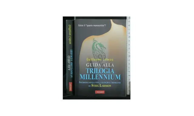 Guida alla trilogia Millennium di Stieg Larsson, con un drago tatuato sulla schiena.