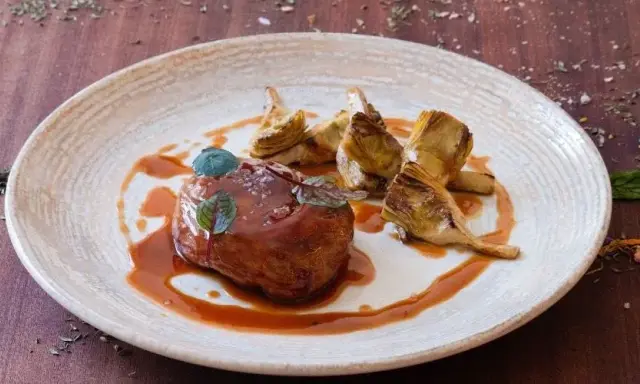 Secondi di Carne Particolari: Ricette Gourmet e Tecniche da Chef