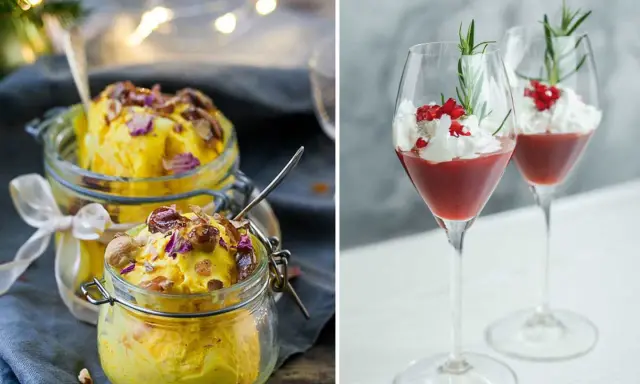 Två härliga desserter, en gul glass med nötter och rosenblad, perfekt för julafton, och två glas med röd kompott, grädde och granris.