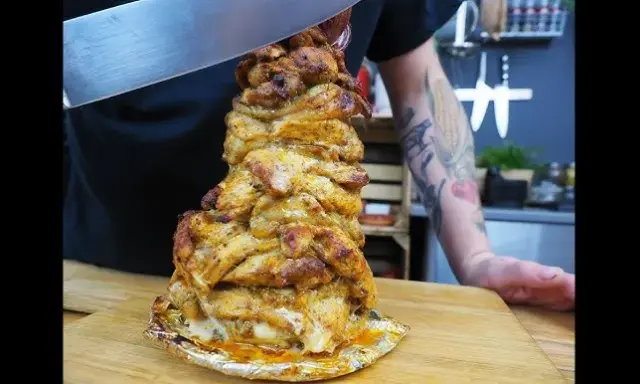 Jak zrobić kebab w domu? Poznaj triki na smak jak z budki!