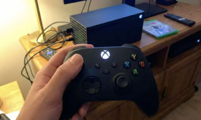 Jak podłączyć pad Xbox One do PC? Szybko i bez problemów!