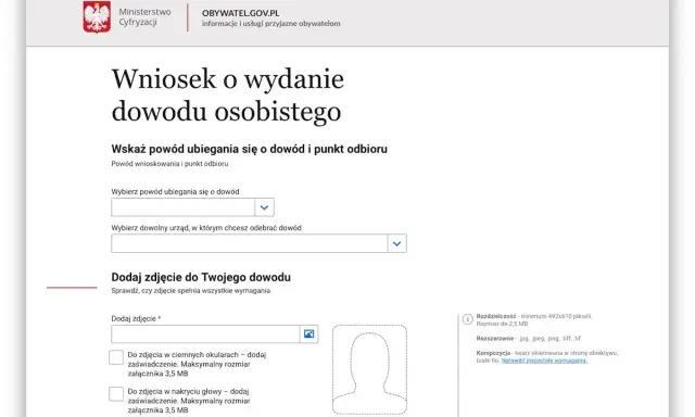 Formularz wniosku o wydanie dowodu osobistego z polami do wyboru powodu, urzędu i dodania zdjęcia.
