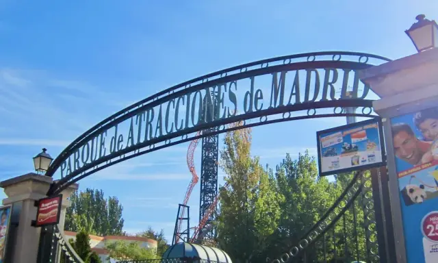 Tu Guía del Parque de Atracciones Madrid: Precios, Zonas y Trucos