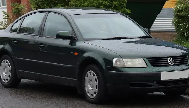 Passat B5: Pojemność baku 62L? Odkryj, jak zatankować więcej!