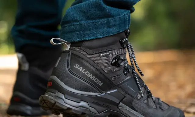 Las mejores botas de montaña Salomon para tus aventuras al aire libre