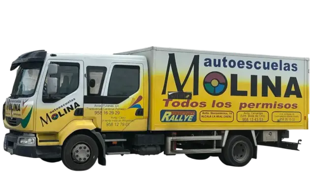 Camión de autoescuelas Molina, que es el c. de la formación vial. Ofrece todos los permisos.